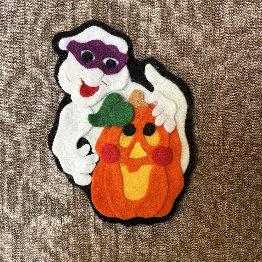 Vintage Halloween 90s Hand Made Felt Ghost Finger Puppet Ornament Applique Patch